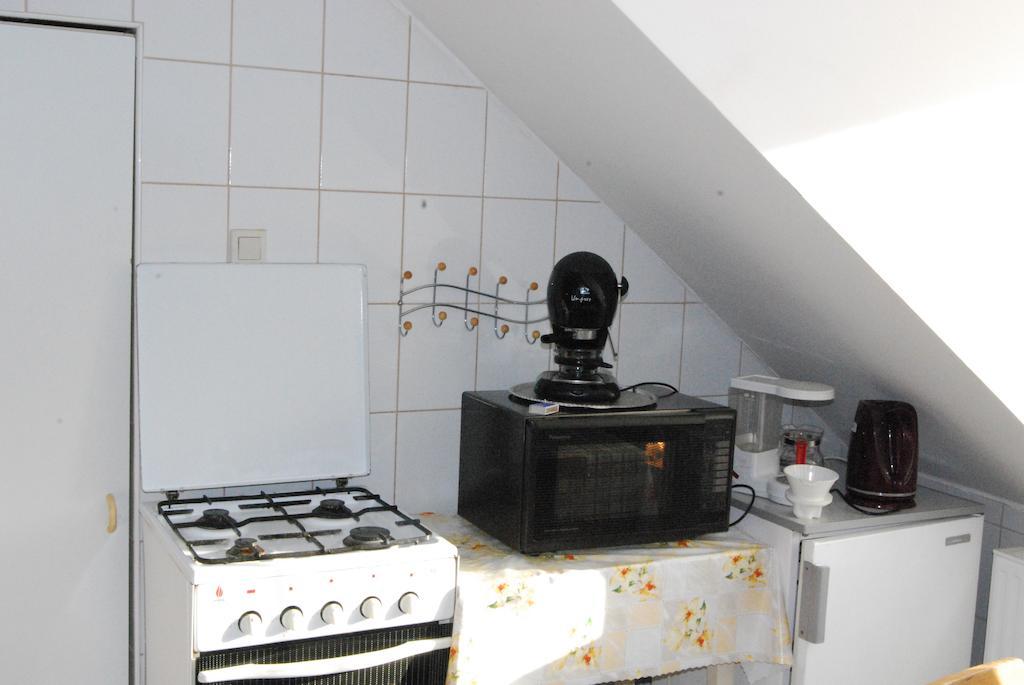 Karavan Panzio Hotel Kecskemet Ngoại thất bức ảnh